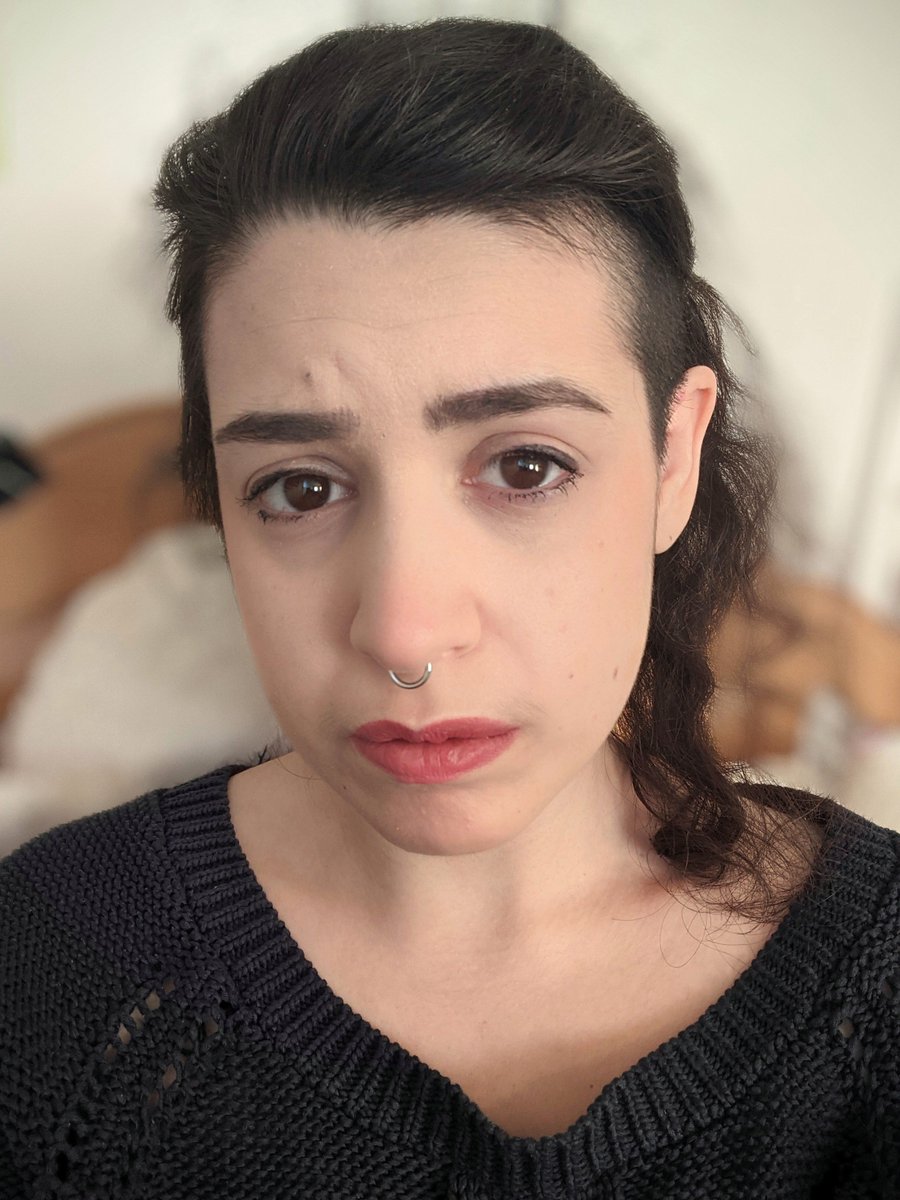 h_sleepingirl's tweet photo. The ONLY time my eyes are glassy and glistening like this is when I am in deep trance. https://t.co/S7dzj4lVvU