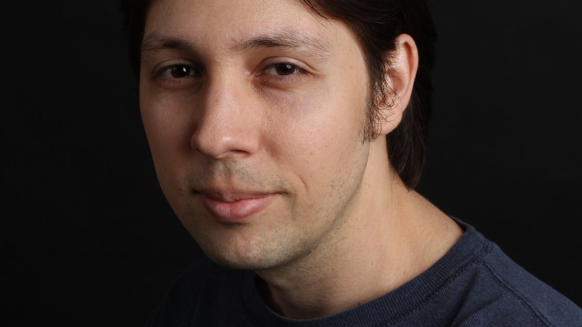 You speak Valyrian? Pupils can discover how languages are constructed in tomorrow's Linguistic Society lecture from the brilliant David J. Peterson <a href="/Dedalvs/">David J. Peterson</a> - creator of naturalistic languages for Game of Thrones, Thor: The Dark World, and The Witcher. Tuesday 26 January at 8pm.