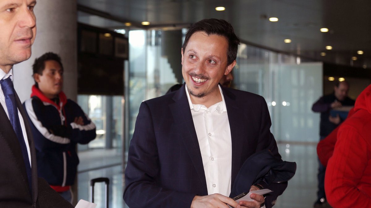 Mini-Thread : « La révolution Pablo Longoria ? ». Le nouveau directeur sportif de l’OM semble tout chambouler afin de restructurer un club en perdition dans la gestion depuis des années.