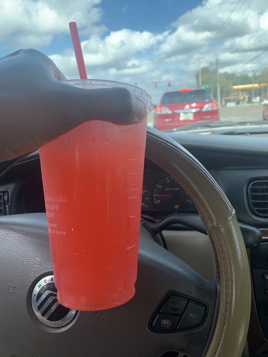 SeanDonXander tweet media