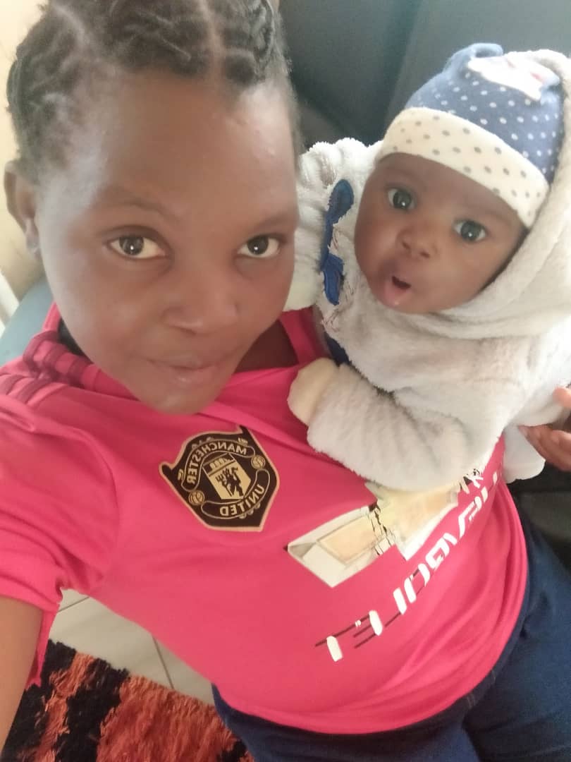 hgwaure's tweet photo. happy birthday mama joseph in that man utd jersey holding joseph (25/01/2021)
next photo , happy bday mama vette (25/01/2019)
😘😘😘😘😘😘😘😘 https://t.co/8vwODszHFT