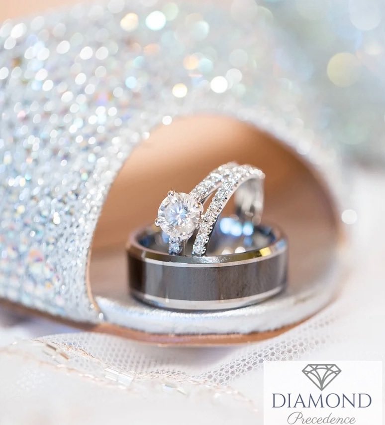 DPrecedence's tweet photo. All of our diamond rings use high quality HSi diamonds, each individually selected to create a symphony of sparkle on your handcrafted diamond ring. All of the diamonds we use are also ethically and sustainably sourced through the Kimberly Process, just for peace of mind. 💕 https://t.co/02STxR4BlL