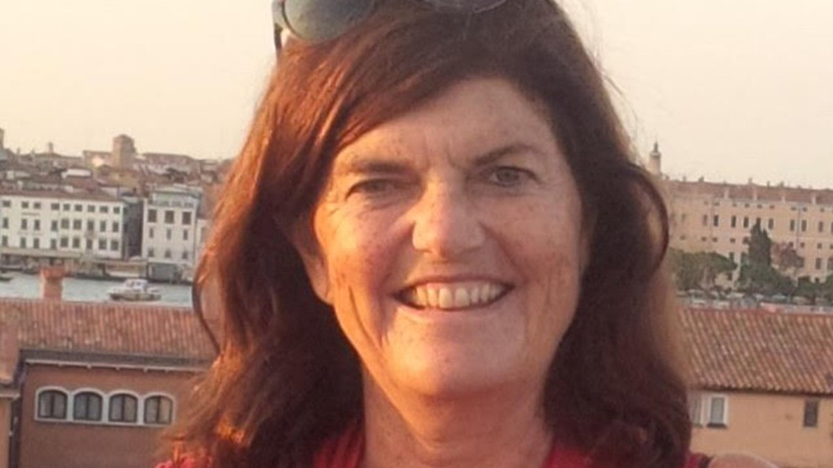 Ecco il comitato di selezione internazionale che individuerà un massimo di 10 progetti per IDS Industry! Catherine Olsen, Manuela Buono e Markus Nikel sceglieranno i progetti per la loro “originalità” e per la “potenzialità” di successo sul mercato nazionale e internazionale.