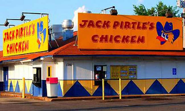 Now Jack Pirtle's???? Let me tell you.... I don't know what kind of confectionary crack they sprinkle in the flour before the chicken is breaded but it's necessary for you to GATHER YOUR LIFE. BUT THE GRAVY? You dip EVERYTHING in the gravy. Especially the fries. IV me please. 