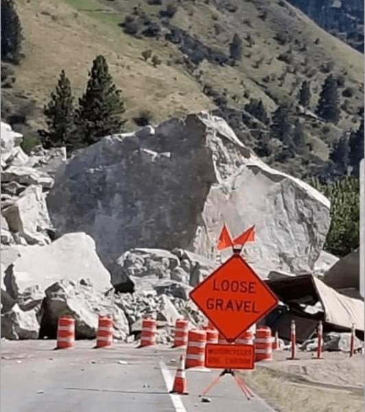 stickerheadwrap's tweet image. #signs #constructionsigns #loose #gravel #more #than #usual