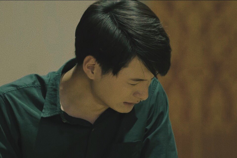 kristfilms's tweet image. my head hurts🥲

#KristPerawat 
#คริสพีรวัส