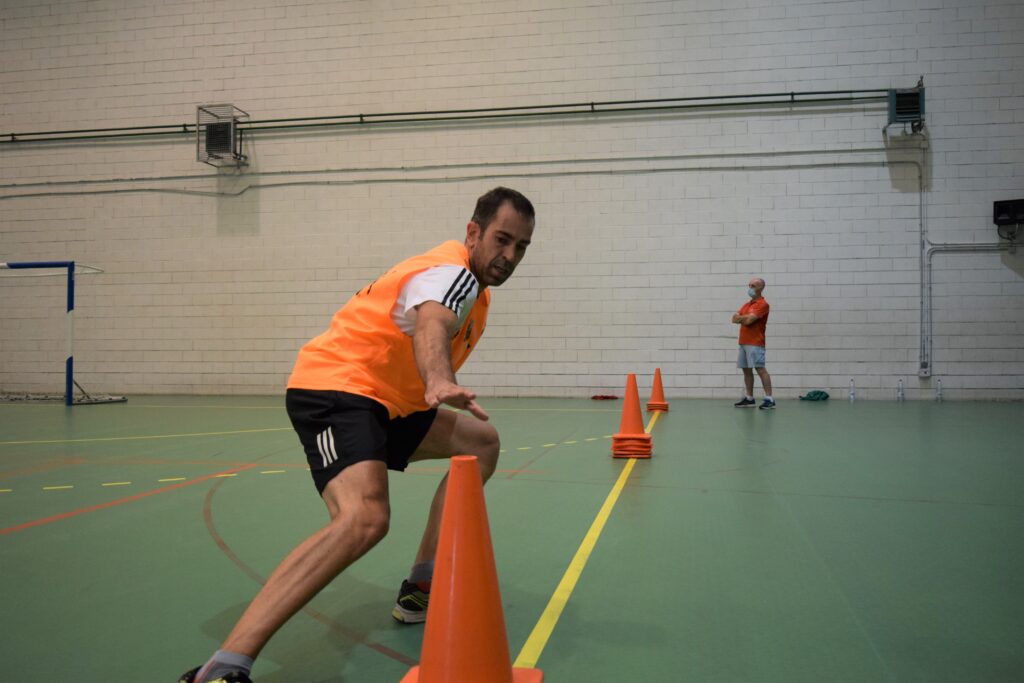 FCyLF's tweet photo. ✏️ Los árbitros @FCyLF de Primera y Segunda División #FUTSAL pasarán las pruebas nacionales @CTA_RFEF en #Valladolid este próximo sábado ✔️

👉 https://t.co/PsRi9ZCFop https://t.co/Jd88kfDqOo