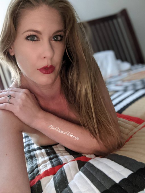You Ready For Some Monday Motivation? 💋Wifey💋 https://t.co/qd9GUYf53m<a href="/tag/wifey"class="tags"><span>#wifey</span></a><a href="/tag/cheating"class="tags"><span>#cheating</span></a>