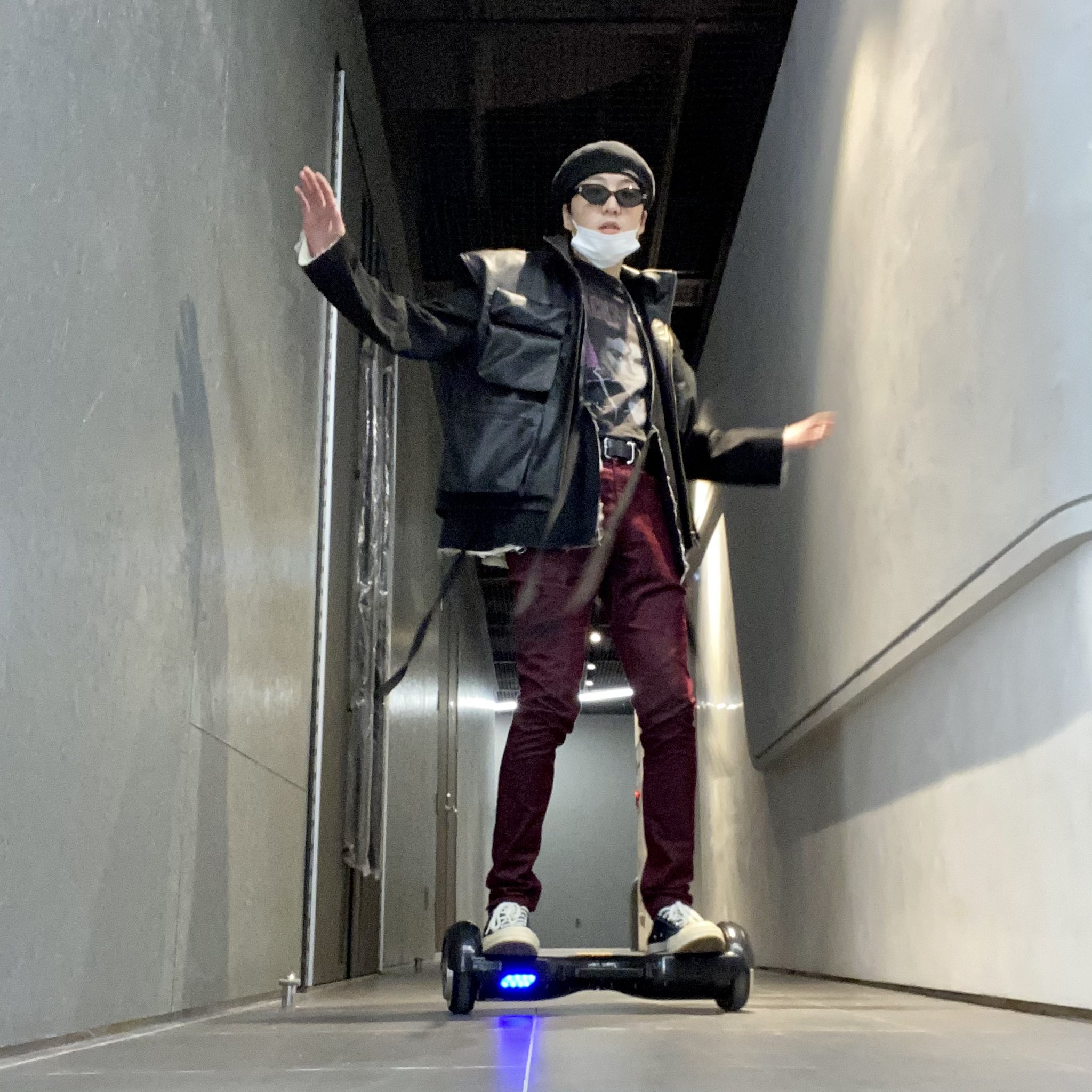 EslHNgBU0AEM8l0?format=jpg&name=large