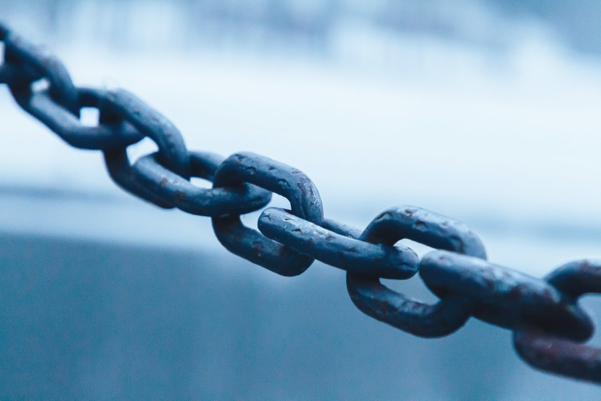 Over een uur start de #Rli online-bijeenkomst waarin het zijn advies ‘Waterstof: de ontbrekende schakel’ aanbiedt aan minister <a href="/bvantwout/">Bas van 't Wout</a> @MinisterieEZK DG <a href="/SandorGaastra/">Sandor Gaastra</a> neemt het in ontvangst <a href="/2eKamertweets/">Tweede Kamer</a> Twitter mee met #waterstofbeleid bit.ly/2RW7oNI