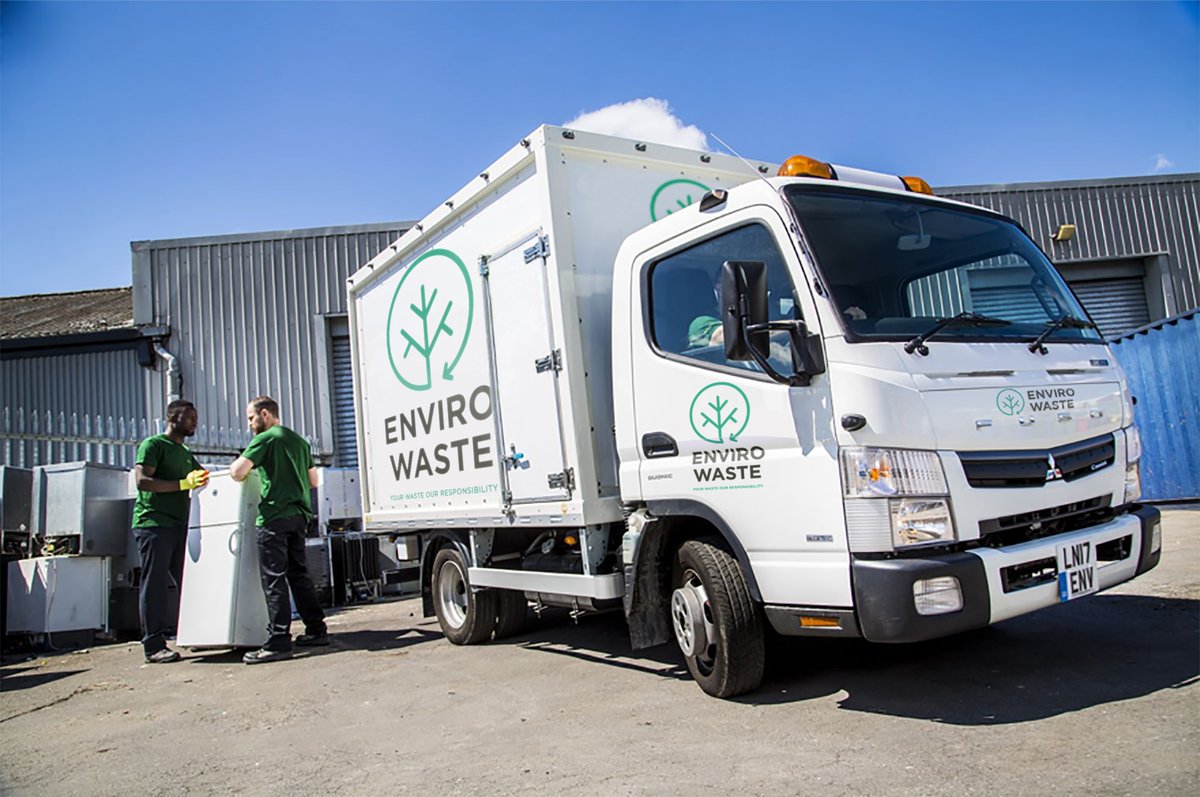 envirowaste's tweet photo. Who needs help with their winter clear out? Declutter and make room for the new year.

👨‍💻 Get in touch with the Enviro Waste team today: https://t.co/6rMdSwIMmU

#envirowaste #recycling #homerenovation #decluttering #wasteclearance #wasteservice https://t.co/DYRAaAFBfU