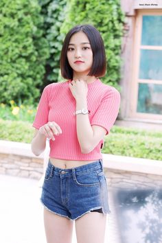 HourlyYeeun's tweet photo. #CLC #YEEUN @CUBECLC https://t.co/UqnXcUCri0