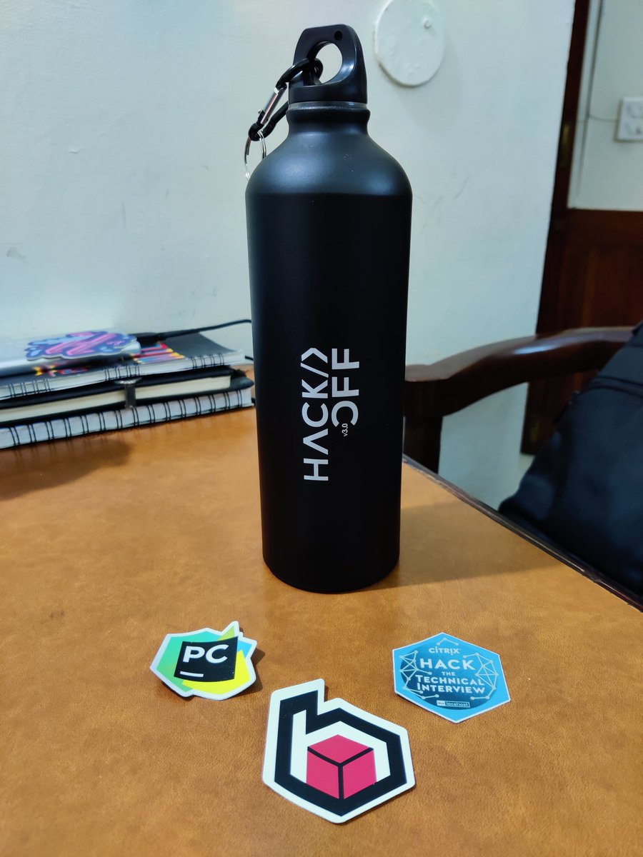 adityaoberai's tweet image. A huge thank you to @theietvit for sending over these lovely gifts 😁❤️

It was really a pleasure being a judge at #HackOff v3.0 😀🙌