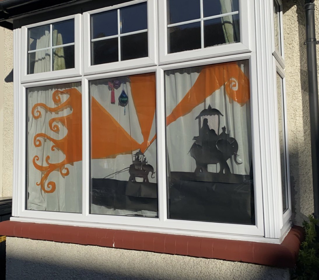 Amy_msxo's tweet photo. @TheLastLeg @adamhillscomedy #AdsArmy My mum’s first window art of 2021 🤩 https://t.co/Z3ARecoAug