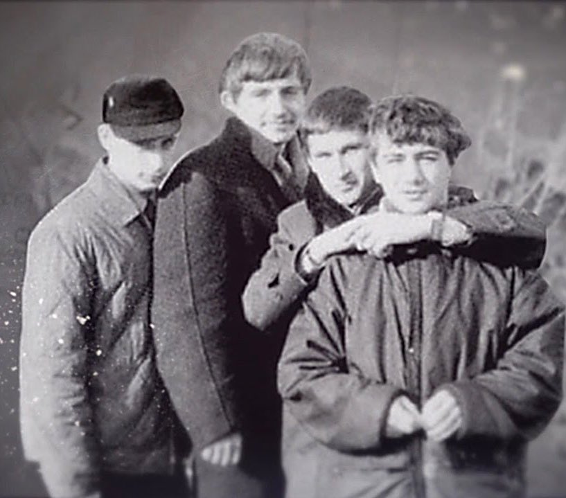Хочется сказать всей путинской банде:
- Так как вы разворуете эту страну - никто не разворует. Работайте, братья! https://t.co/uJUJyWtYgs