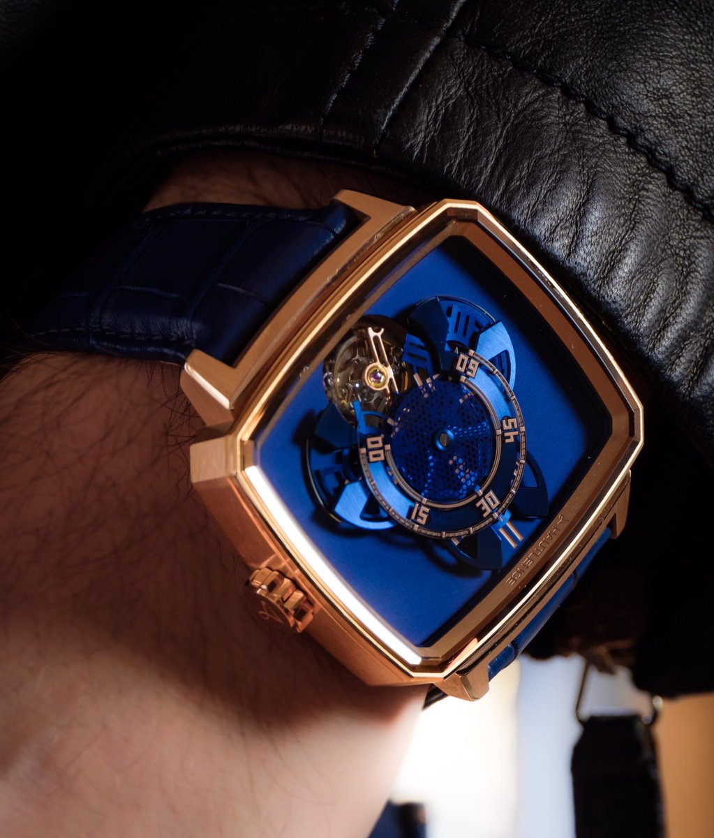 HAUTLENCE tweet media