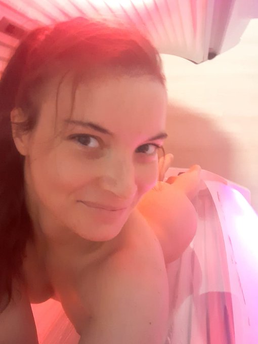 Kellemes napot mindenkinek!  Hogy vagytok? 😚 https://t.co/0Z9q7owipp