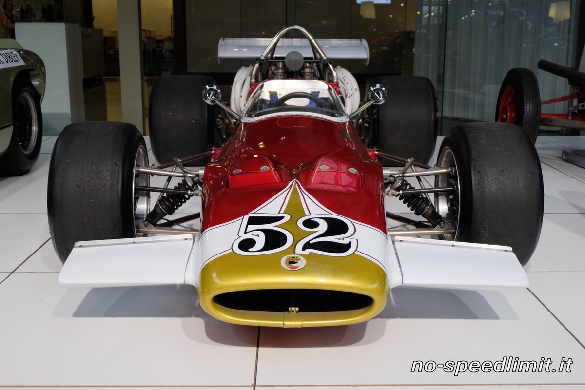NoSpeedLimit_it's tweet photo. #mclarenmonday 1970 #mclarenm10b #mclarenm10bchevy #formula5000 #motorsportlegend . For more #AMERICAN_DREAM_CARS_and_BIKES : https://t.co/6GJMR0fJdw https://t.co/deoBaJvb11