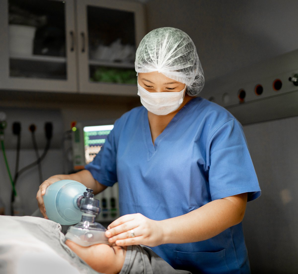 Since the start of the pandemic, #VA Certified Registered Nurse Anesthetists (CRNAs) have been on the front lines of patient care. During CRNA Week, we salute you for your courage, skill, dedication and sacrifice on behalf of America’s Veterans. aana.com/home/aana-upda…