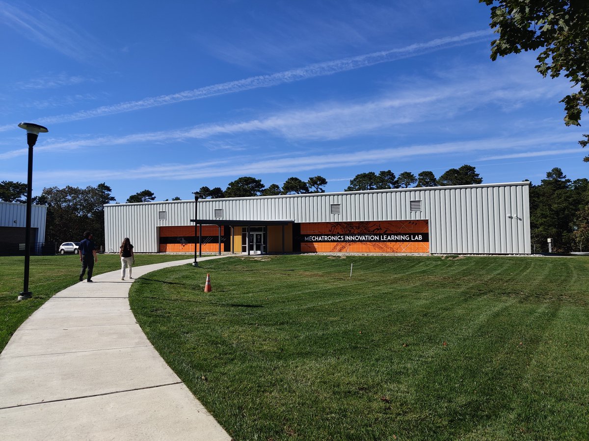 Enroll today for our next Advanced Manufacturing PLC Bootcamp starting on
Feb.22. Earn college credit and industry-valued credentials. Apply today at bit.ly/rcsjmanubootca…