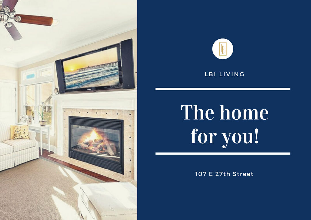 This is a must-see! Don't miss out on your opportunity to live in this gorgeous custom home. ROOM FOR A POOL 🏊‍♀️ 🏊 Contact us today!