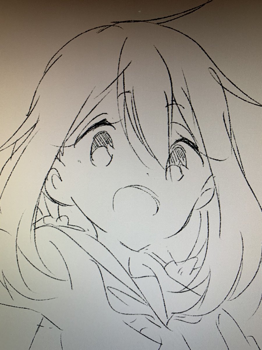 かきかき中( i _ i )✏️ 