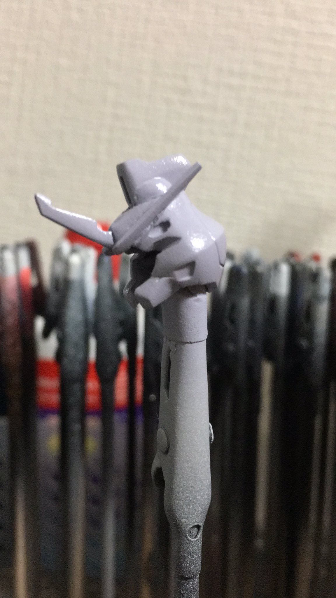 木場ヨシユキ ガンダムマーカーを分解して メカグレーとニューホワイトを調色し 再びペンに戻してガンダムマーカーエアブラシで塗装してみた 薄紫の調色成功 いい発色でしょー ガンプラ ガンダムマーカー T Co Rjwrvoe6yx Twitter