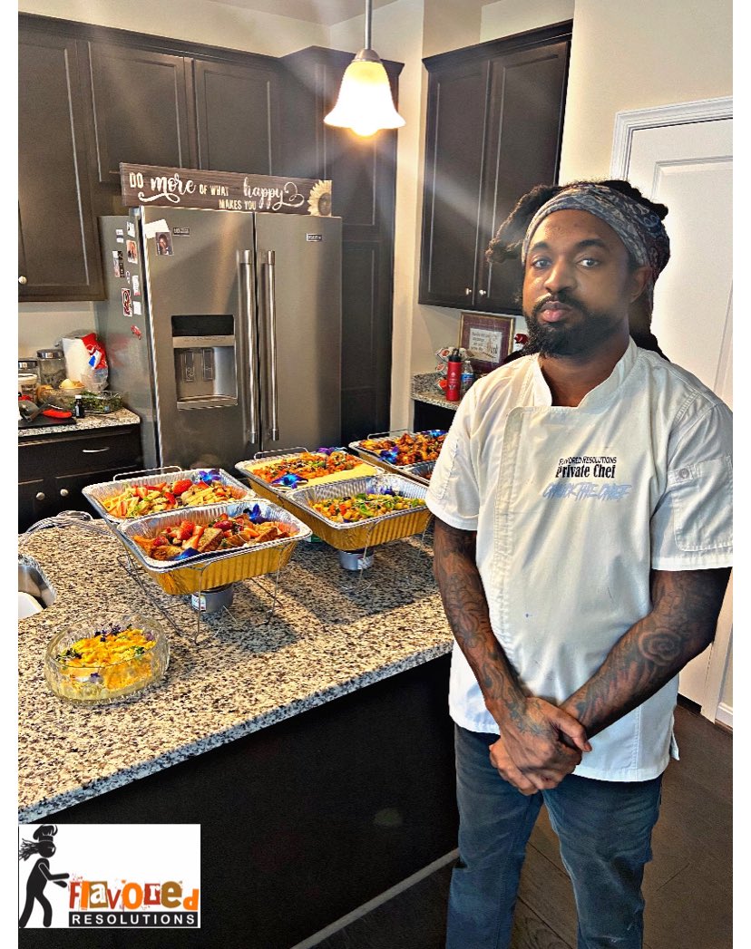 Chuck_E_Swagg's tweet photo. Brunch went well #flavoredresolutions https://t.co/IThgCucjRo