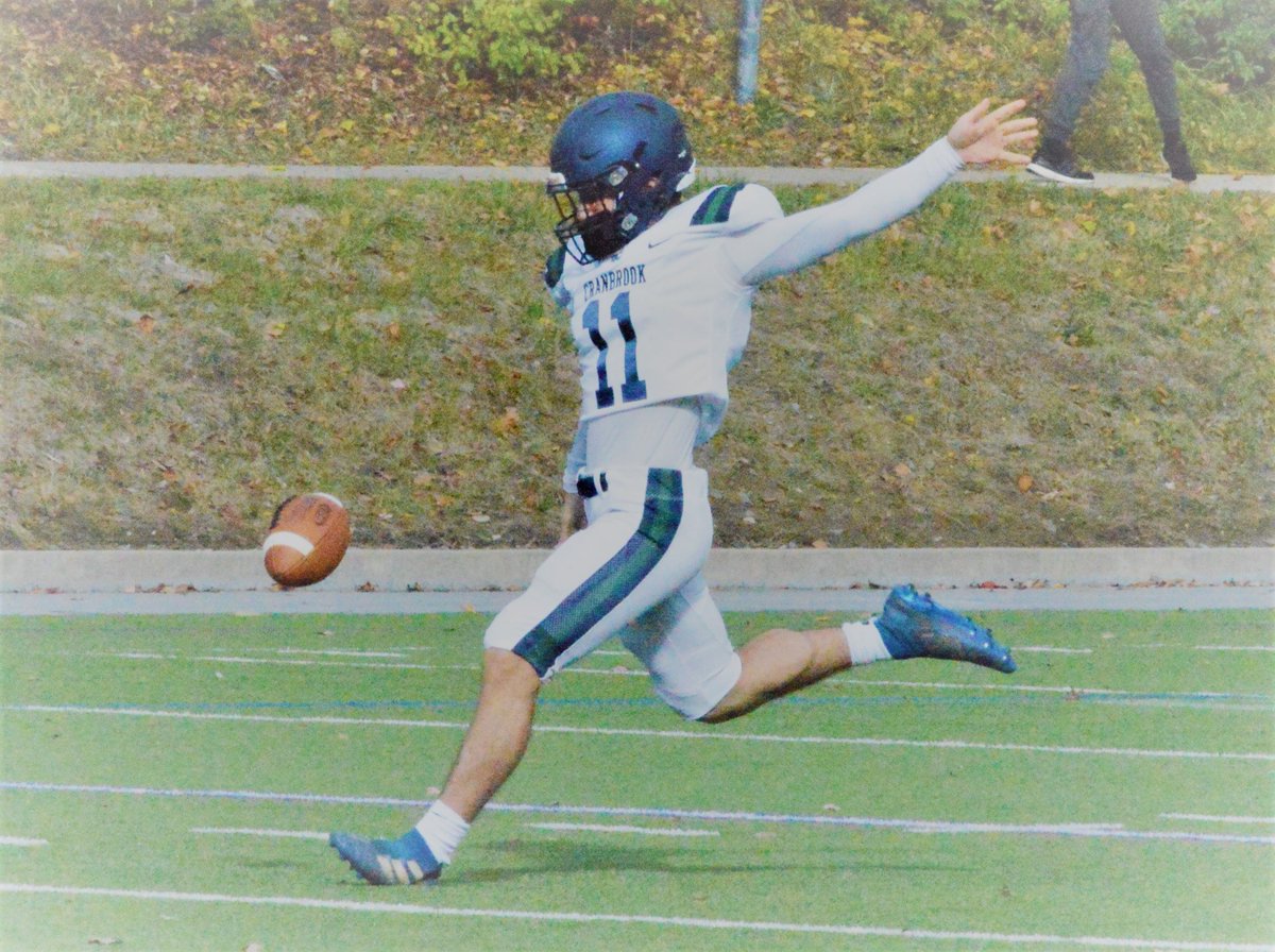 CranbrookFball's tweet photo. Congrats to 2021 K/P Chase Paulus, recipient of the Coaches Award for Outstanding Achievement, given by @CranbrookFB #CranesFlyHigh https://t.co/b50KYKL9td