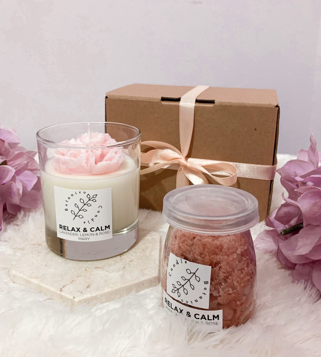 Valentine’s day edition 💜 #botanicocandle #candle #scented #homedecor #valentine #botanical #gift #souvenir #hamper #flowers #love #dirumahaja #scent #aesthetic #rustic #lilinaromaterapi #essentialoils #scentedcandle #kadovalentine #murah #kadowisuda #kadoultah #souvenirmurah