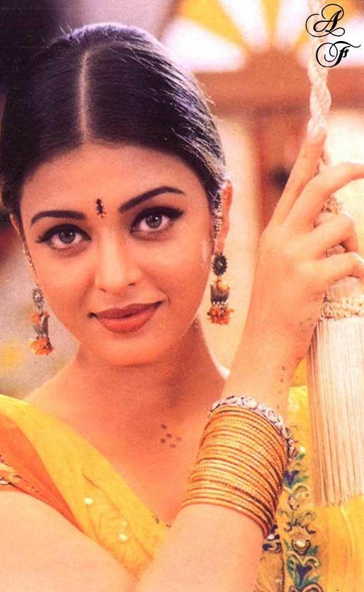 - beauty in her eyes 