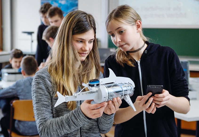 Lee_ITS_Train's tweet photo. Industrial Training Solutions: Festo’s new bionics kits for STEM classrooms engages students to see nature differently.
Link: https://t.co/XLRNgqCBAg
#STEM #Bionic4Education #CTE #Education #Robotics https://t.co/Gq2C0Ej35g