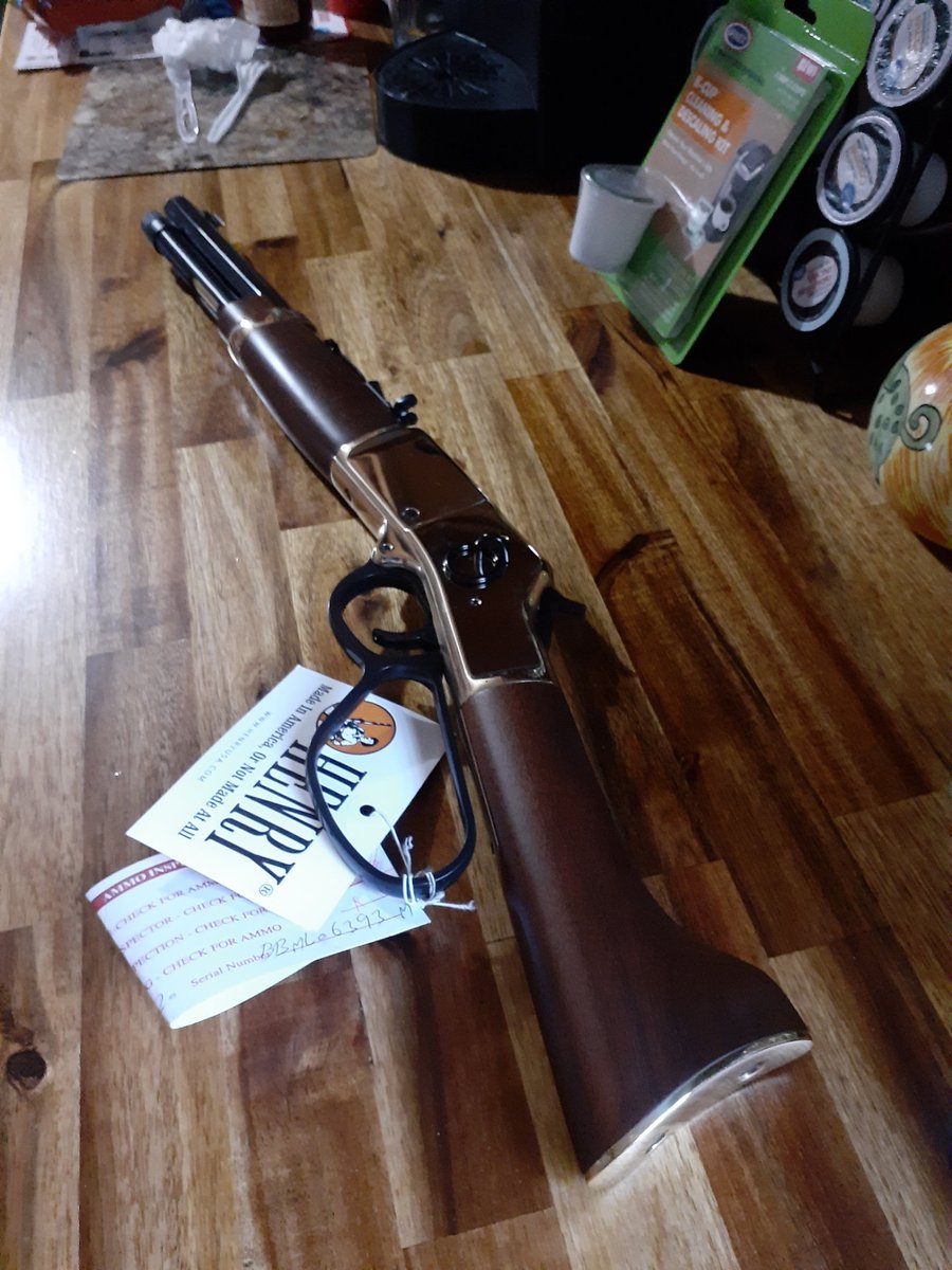 abatesc's tweet photo. Winner of Henry Rifle https://t.co/kXXcXiTbDX https://t.co/T0MNDtRMd1