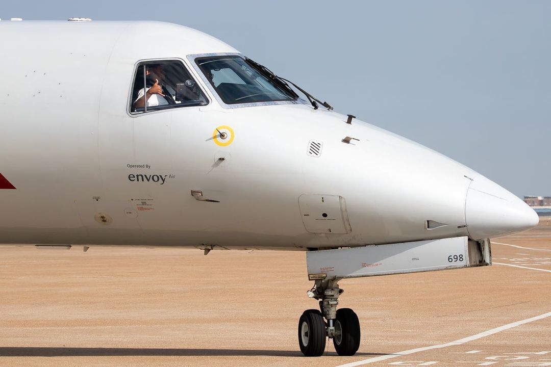 DFWAirport's tweet image. Take it easy, brah. 🤙 Before you know it, it'll be Friday again.

📸(IG) dfwairport.jpg | #MondayMontivation