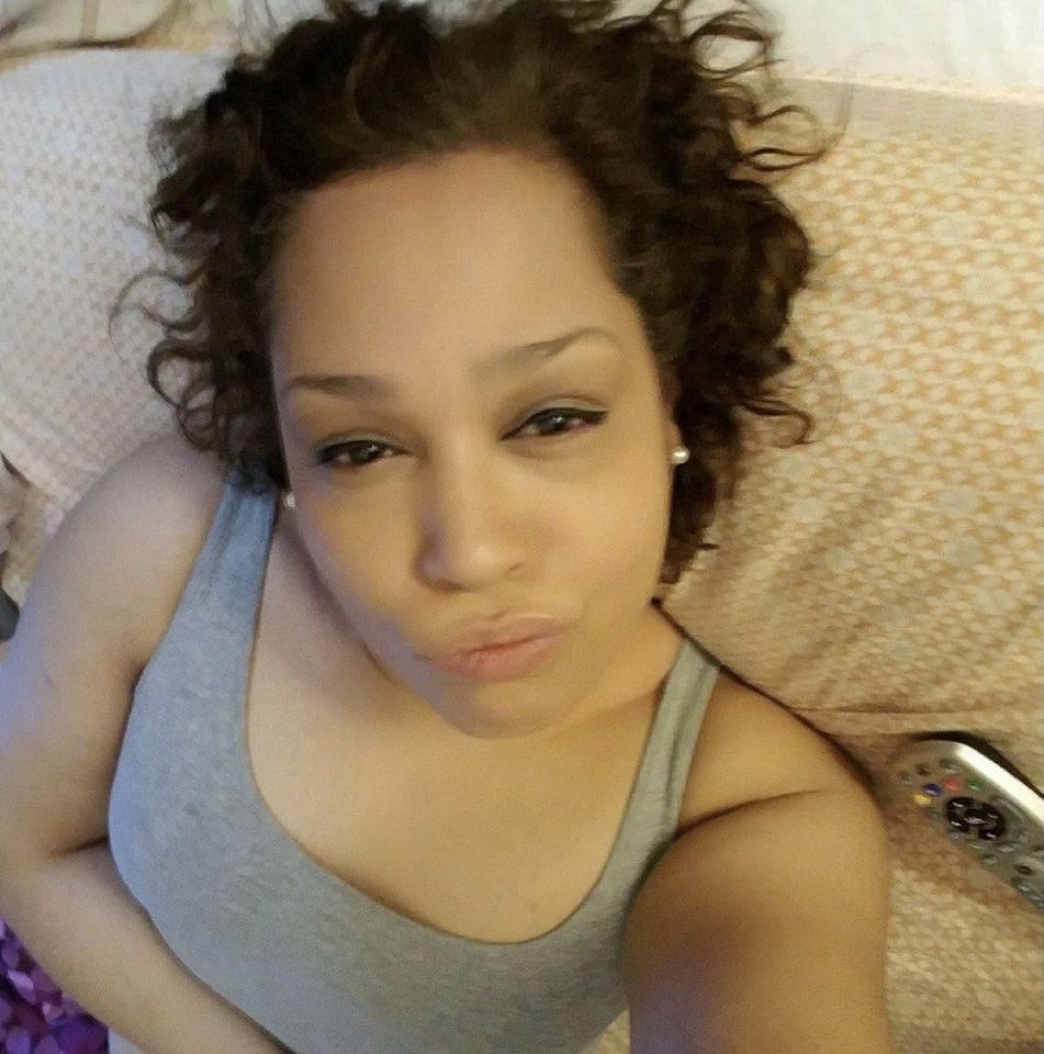 Putitasreal's tweet photo. Primer latina y #Puta real en la pagina con esta Puertorriqueña 🌹 
#Putita #PutaLatina #PutaReal #PutiEsposa #EsPuta #SlutWife #HotWife #PobrePuti #PutiNena #PutiNiña #Coger #Zorrita #FartQueen #FartSniff #Cuckold #PutaWife #Mamacita #Soles #FeetSniffer #PhatBitch #CheatingWife https://t.co/klbYwAnrAC