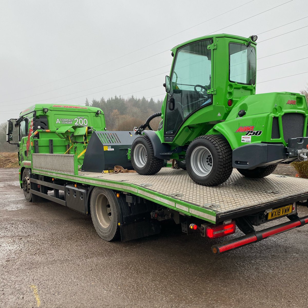 avantandpaddock's tweet photo. Avant 750 on turf tyres and LX Cab out the door✅ https://t.co/uOCjqLPAfP