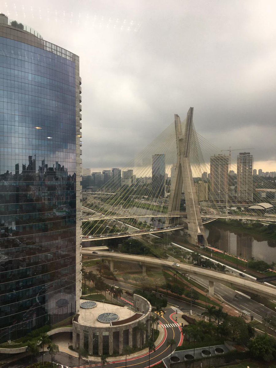 QuebecBrasil's tweet photo. Parabéns, São Paulo! Hoje, a cidade completa 467 anos! Desde 2008, o Escritório do Québec mantém vínculos privilegiados com essa metrópole econômica cosmopolita, rica em história e cultura!
#SP467Anos #QCSP
Fotos: Jason Naud e Sarah Sanchez https://t.co/LF4OAz9EW6