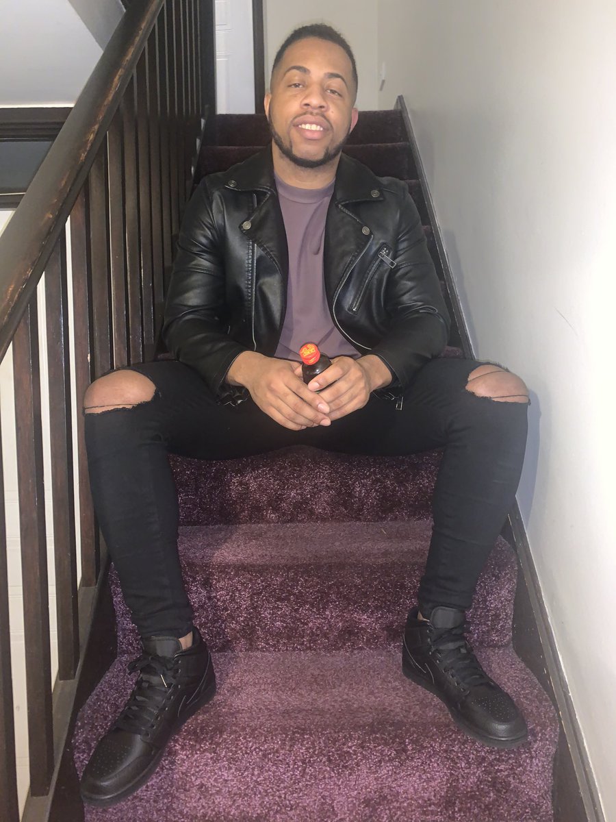 JSivva's tweet image. Hbd 2 me 🎉