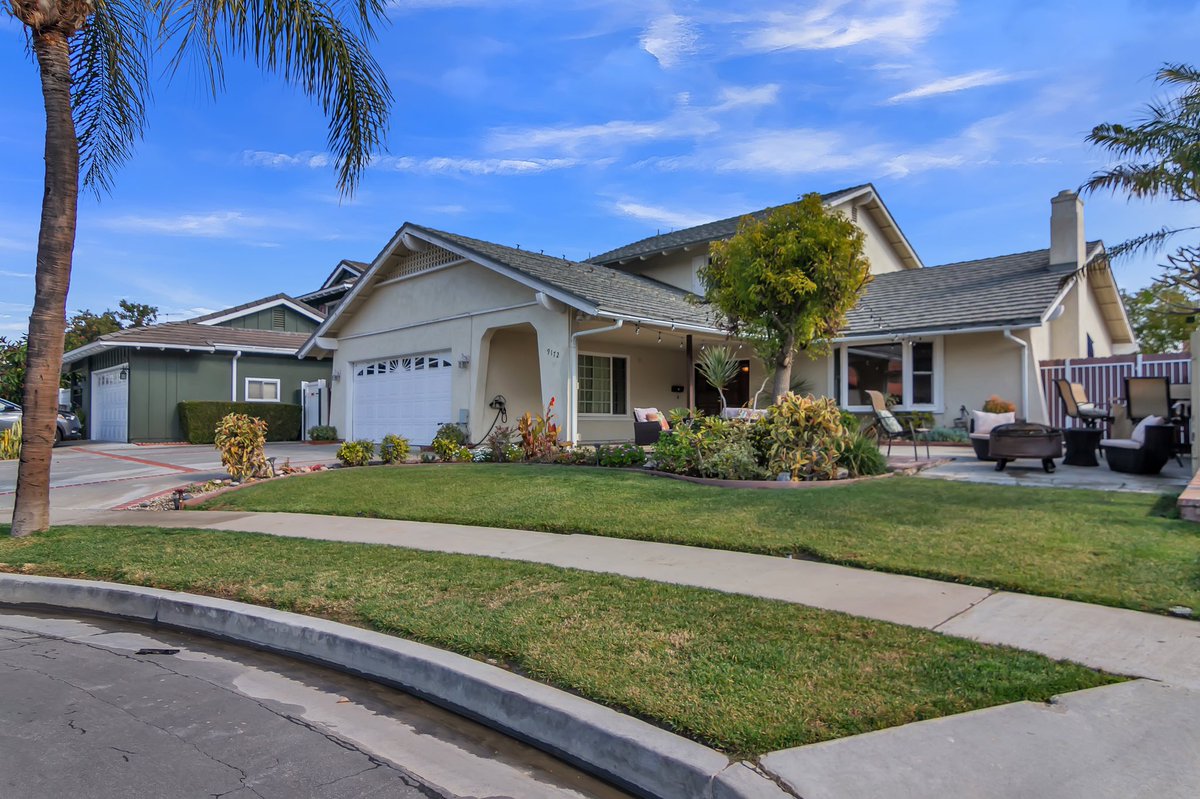 GroupUnlocked's tweet photo. #NewListing hitting #CypressCA very soon. Located on a quiet cul-de-sac, this is a perfect home for a family with kids! Walking distances to high rated schools and parks as well. DM us for agent contact info. https://t.co/727BEy6RYj