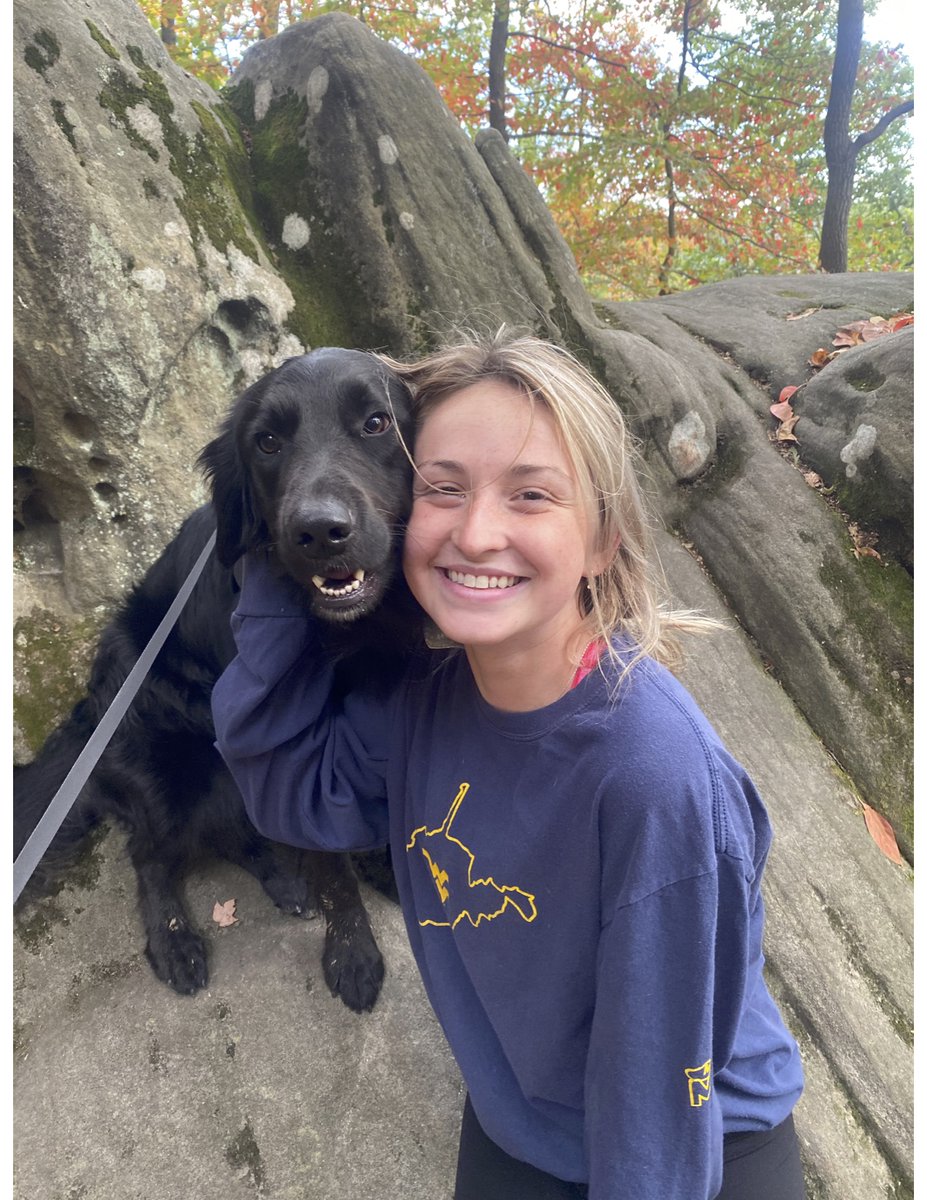 EvantoLexy's tweet photo. Hi! I am a junior in the Social Work major, and I hope to be a therapist someday. Thinking about working with kids and/or couples. Here is a picture of me and my dog, Remy! 
#SOWK35021 https://t.co/756XetHKgh
