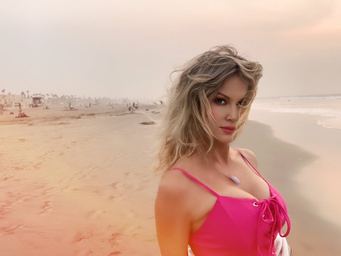 Good morning. The air is so fresh after a night of rain. https://t.co/QUVWQjYZTC https://t.co/Tcq5nP<a href="/tag/selfiesaturday"class="tags"><span>#selfiesaturday</span></a><a href="/tag/weekendmotivation"class="tags"><span>#weekendmotivation</span></a>