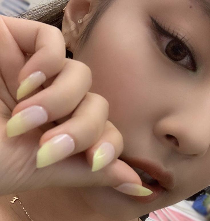 edisi ganen cmiww...
.
.
.
mutualan ? rt/like
fb ? reply aja
fambest ? dm gue terbuka lebar

#roleplayer #rppacount #rpworld #roleplayerindonesia #rptwt