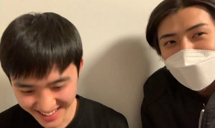 unbleached sehun tweet media