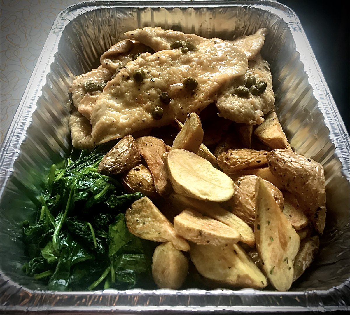 Back by popular demand the Salmon is back on the Family Dinner Menu. Curbside pick up from Darien or FREE delivery@TownofNewCanaan  <a href="/CityofStamford/">City of Stamford</a>  <a href="/TownofDarienCT/">Town of Darien CT</a> and <a href="/Norwalk_CT/">Norwalk, CT</a> . Here's the Chicken Piccata!  baldanzarestaurants.com/dinner-specials #goodfood #delivery #MondayMood #Connecticut