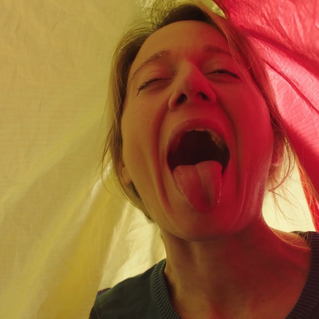 NTMYAfilm's tweet image. Hannah Almond trained at @Oxford_Drama. Recent work include 3 eps on The Bisexual by Desiree Akhavan on @Channel4 &amp;amp; @hulu, 1 ep on Lake Erie 2 for @discovery &amp;amp; series regular in mini webseries @spoontheprune. Hannah is on the Writers Lab programme with @sohotheatre.