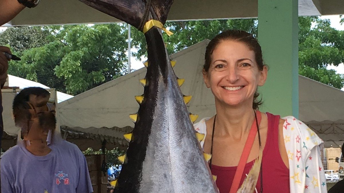Salty_Cin's tweet photo. Learn more about @SeafoodWatch and sustainable seafood from Dr. Sara McDonald on Thurs Jan 28 at 6pm PST for Salty Cinema LIVE: Sustainable Seafood presented by Fishing for the Future. Learn more and register at https://t.co/McAQxmldEg! @Scripps_Ocean @Salty_Cin https://t.co/KqeIK7xtWu
