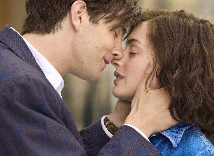 Красивые пары. Сесилия ахерн с любовью рози. Энн хэтэуэй 2010. Счастливые влюбленные. Счастливые влюбленные.