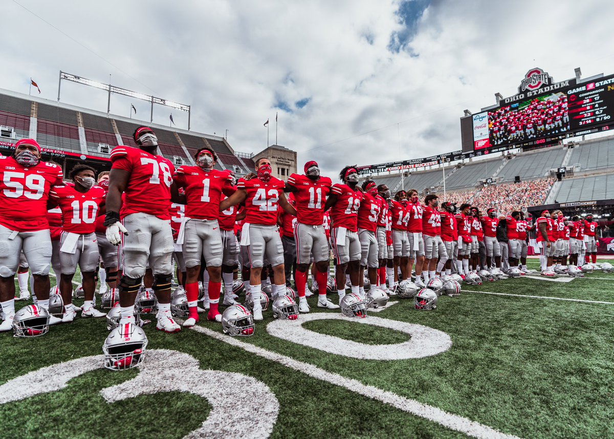 OhioStateFB's tweet photo. What a season it was.

#GoBuckeyes https://t.co/RMjKLPnAIj