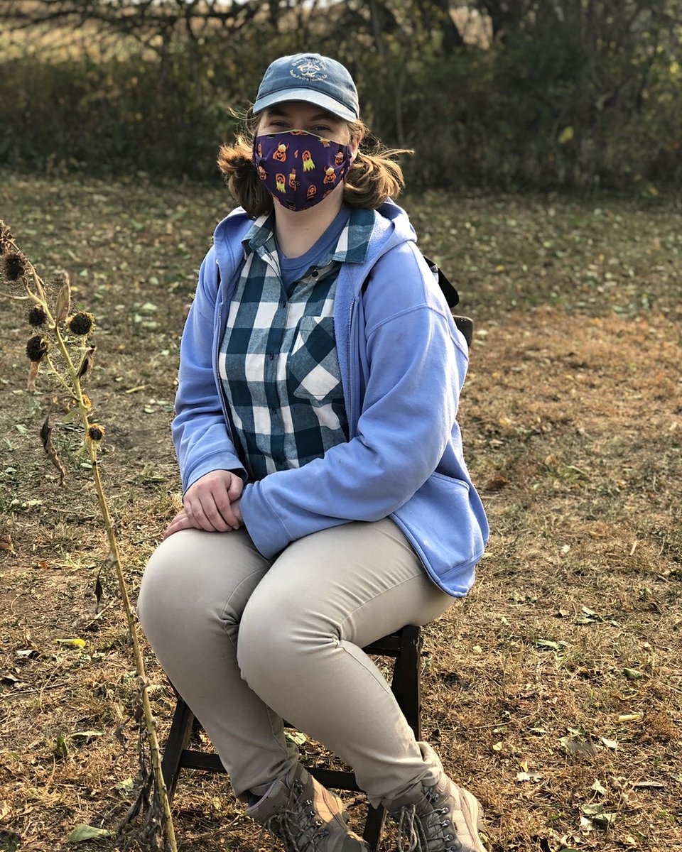 KappaKappaPsiD1's tweet photo. 💫 Feature Member Monday 💫
Meet Theresa McDowell, our President! She's in her third year at Emporia State University and has played piccolo in the marching band for the past two years! This year she's been playing flute in the concert band. Theresa is an Art Education Major! https://t.co/0xrqjrcc0s