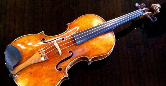 Rare Violin Tests Germany’s Commitment to Atone for Its Nazi Past Photo 